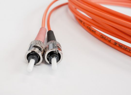 fiber-optic-cable-502894_1280